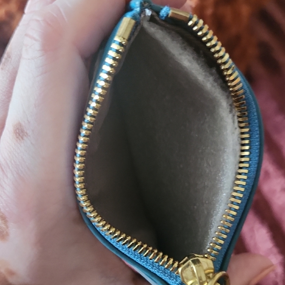 NWT J Crew Blue and Turquoise Card Holder with Gold Keyring - Picture 3 of 4
